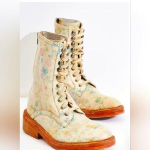 Santa Fe pink flower boots women